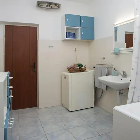 House Rina Milna (Brac)