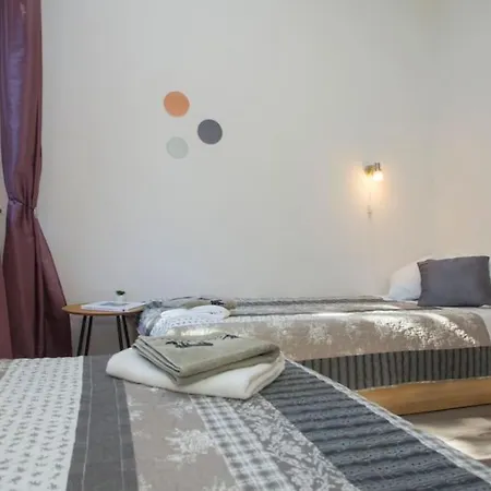 House Rina Apartman